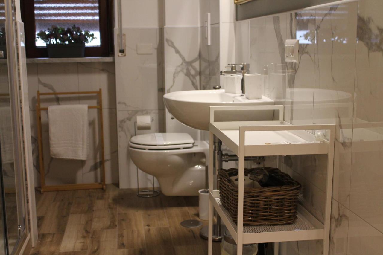 Casa Hari Bed & Breakfast Salerno Bagian luar foto