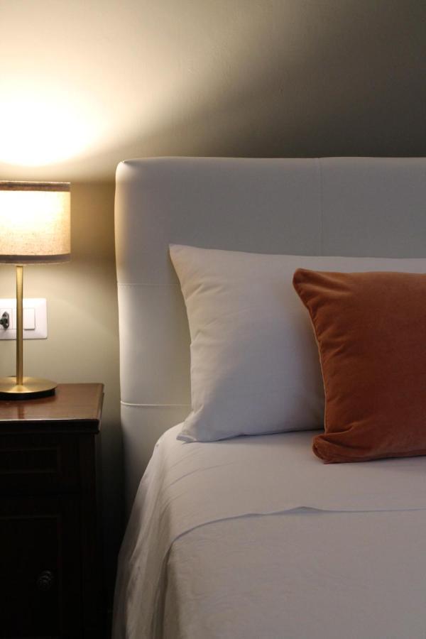 Casa Hari Bed & Breakfast Salerno Bagian luar foto