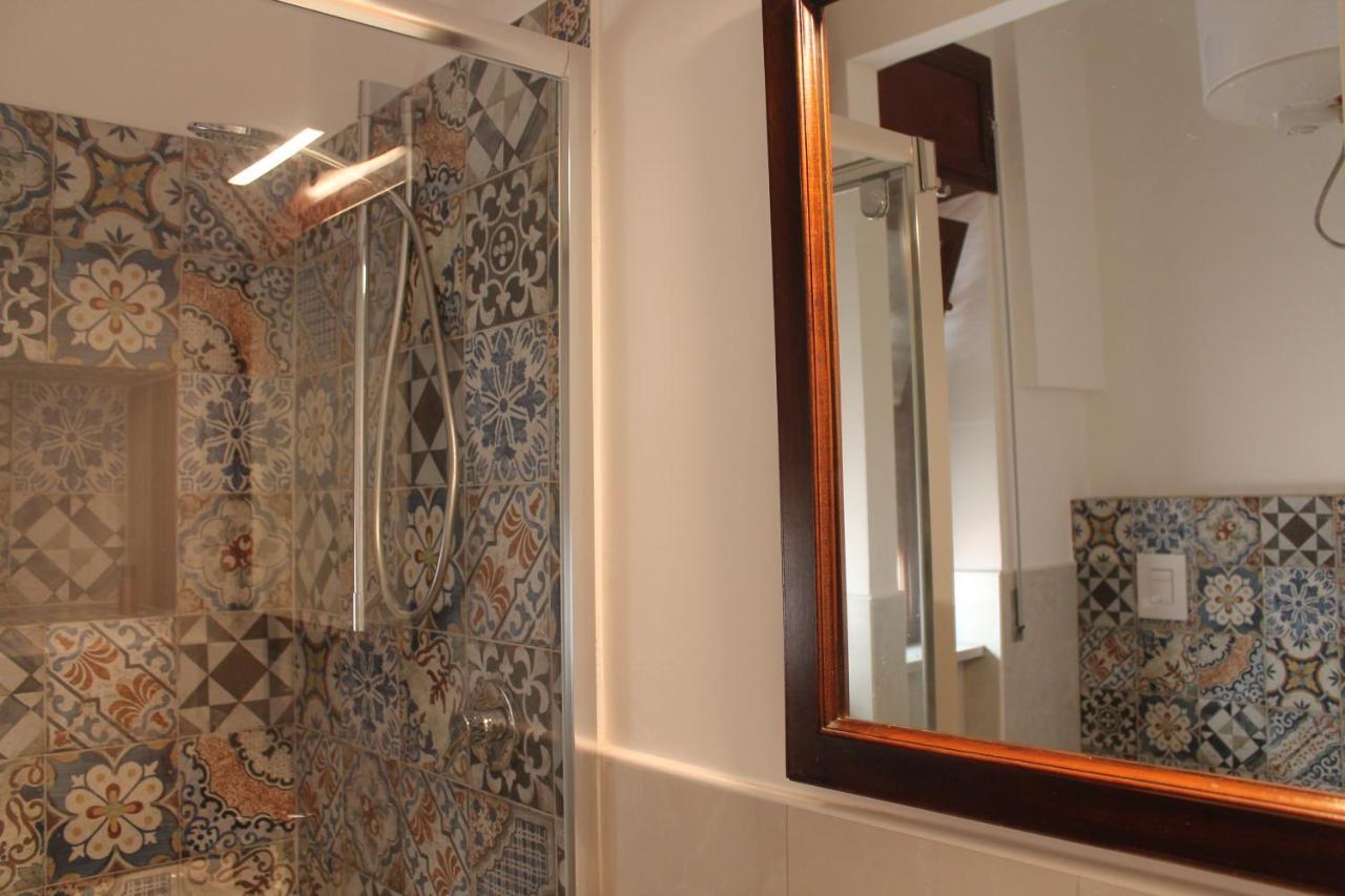 Casa Hari Bed & Breakfast Salerno Bagian luar foto
