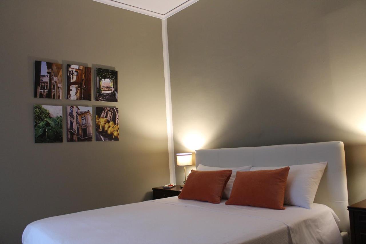 Casa Hari Bed & Breakfast Salerno Bagian luar foto